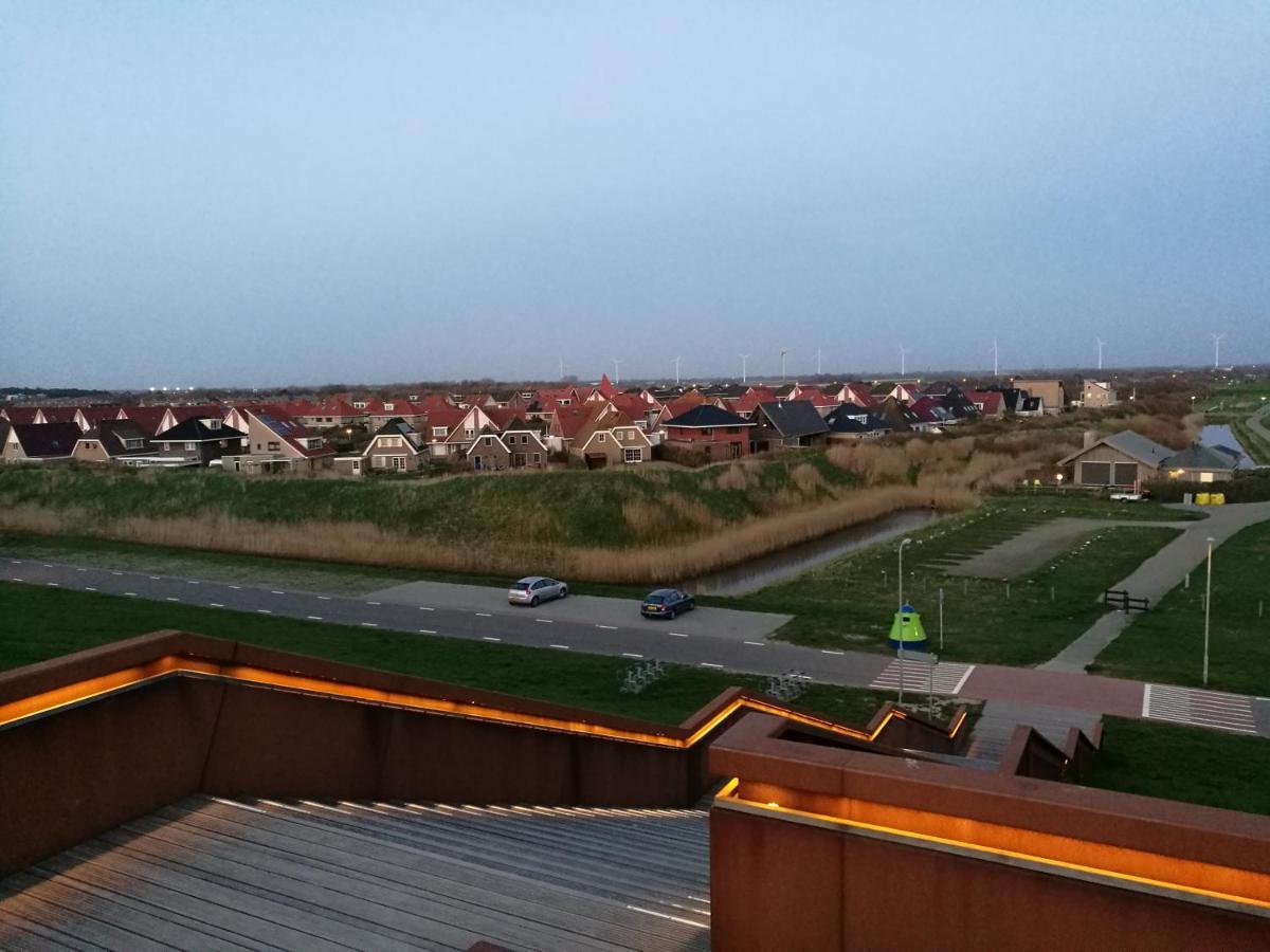 Nieuw Strand Петен Екстериор снимка